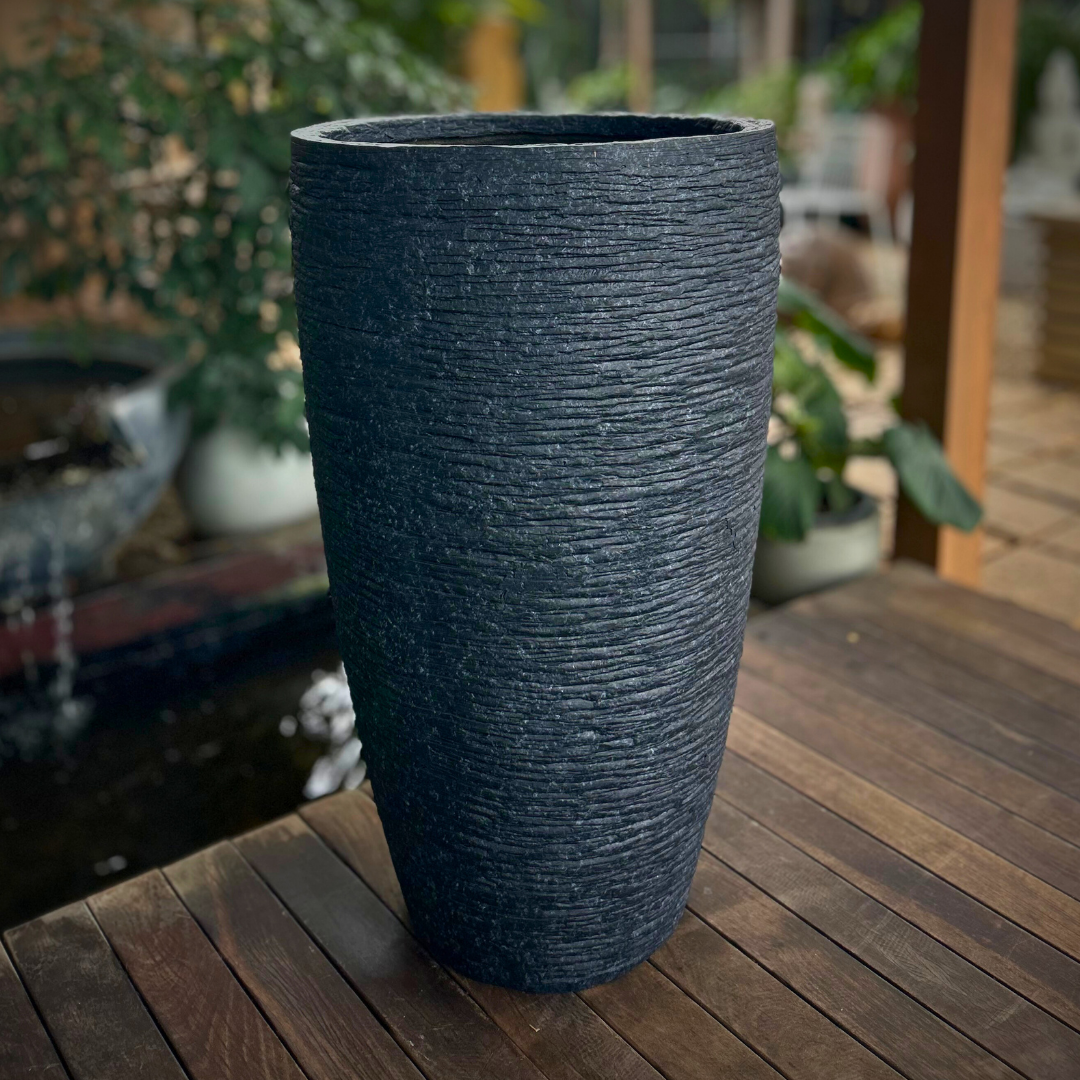Planter 034