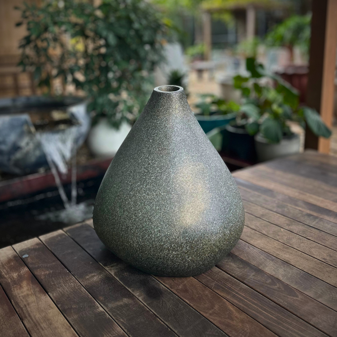 Planter 108
