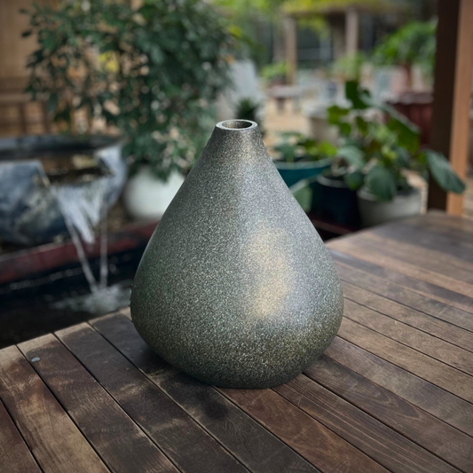 Planter 108