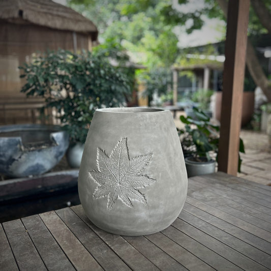 Planter 132