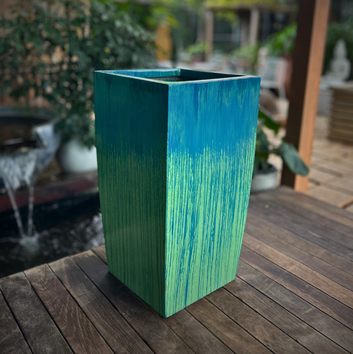 Planter 043